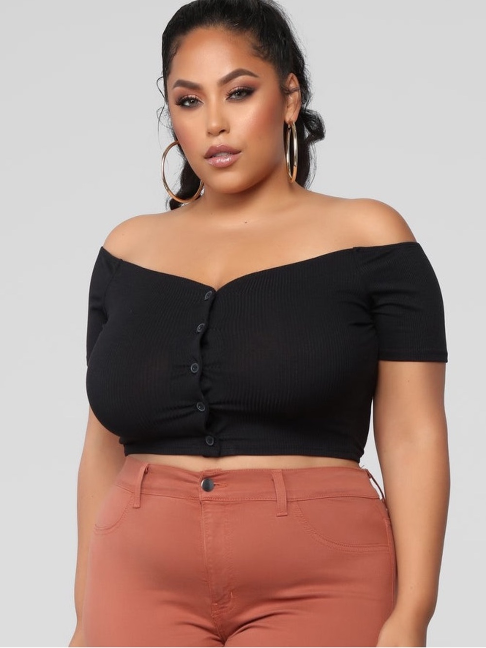 Fashion Nova Off-Shoulder Button Crop Top - Picture 4 of 6